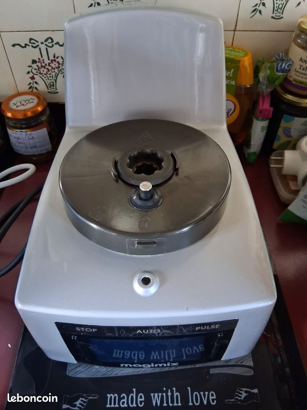 restaurant blanc Tranche magimix cook expert ou companion xl Fleur seau lourd