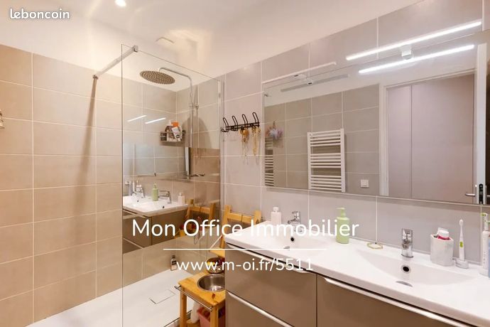 Appartement 4 pièces 110 m² — 7