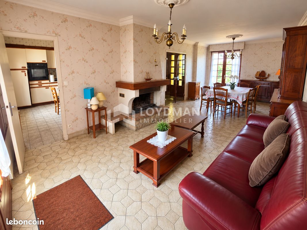 Maison 6 pièces 154 m² · à Ségry · 154 m² · 165 000 €