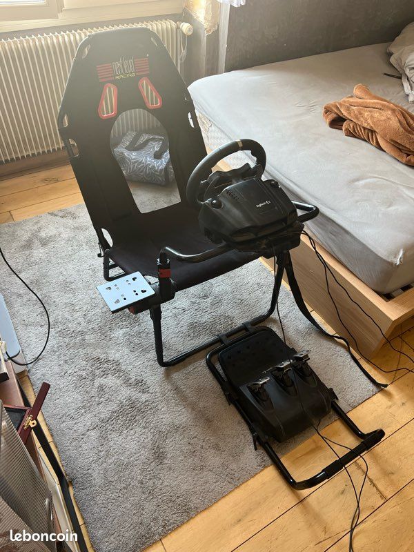 Setup Simracing complet : Siège Next Level Racing + Volant Logitech G920 (Xbox/PC) - État neuf (image 1)