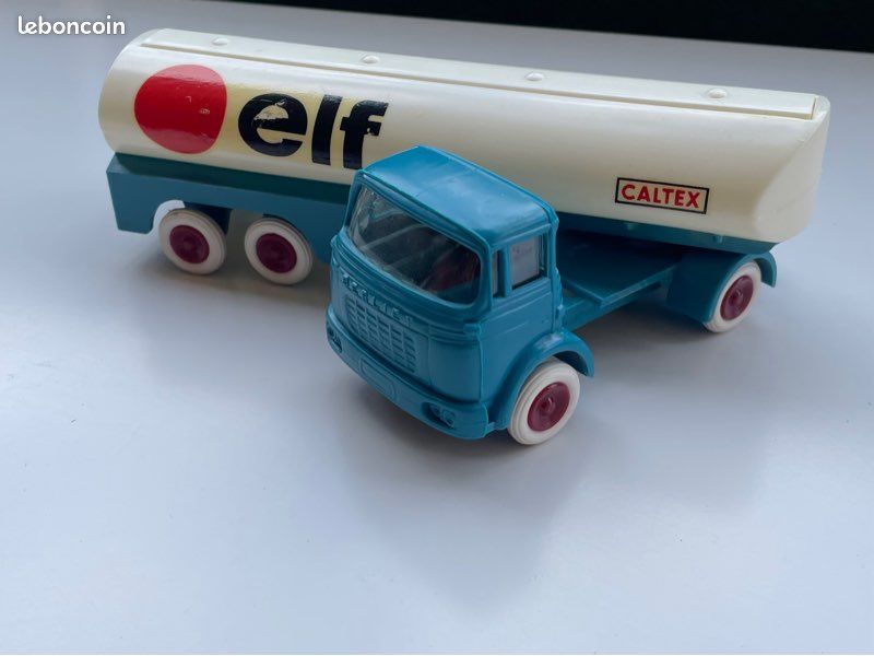 CAMION BERLIET GAK CITERNE MOBIL 1/43 BOURBON VAPE plastique EUR 34,99 - FR