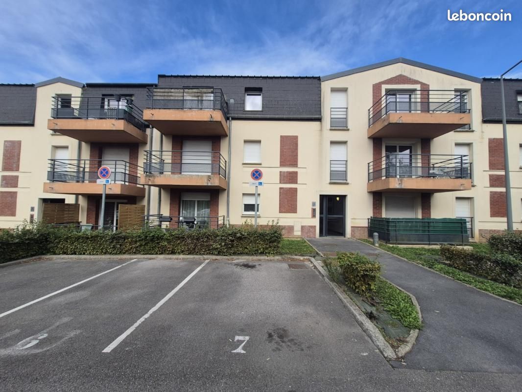 Appartement 2 pièces 42 m² · à Hénin-Beaumont · 42 m² · 530 €/mois