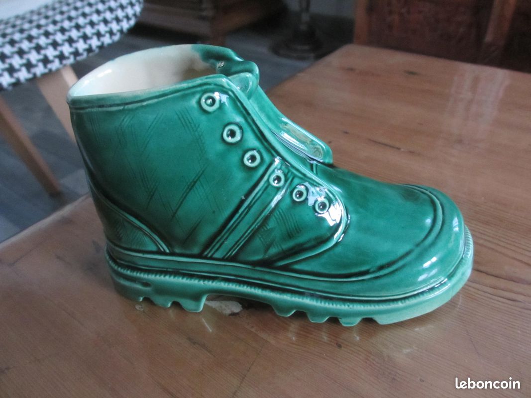 Chaussure en céramique , verte (image 1)