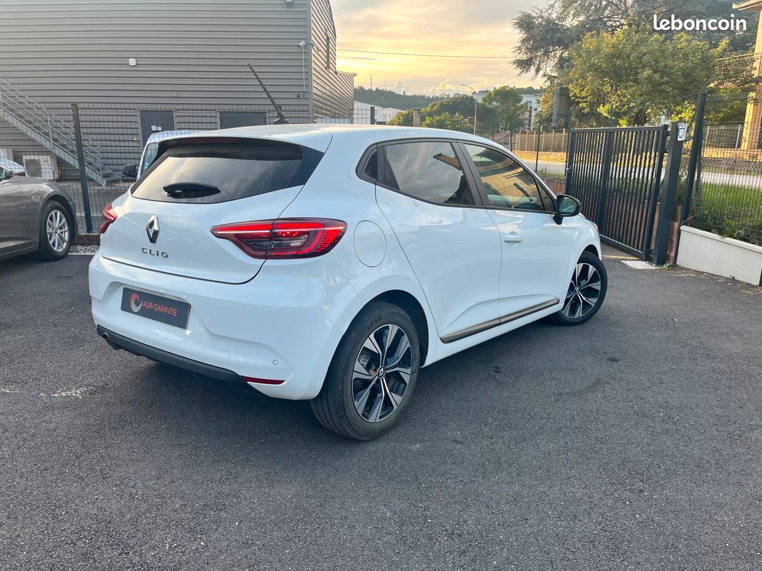Renault clio v 1.0 tce 100 ch gpl evolution bvm6 - gps - apple carplay android auto - clim - jantes alu - phares led - radars arr – vitres et lunette arr surteintees... (image 2)