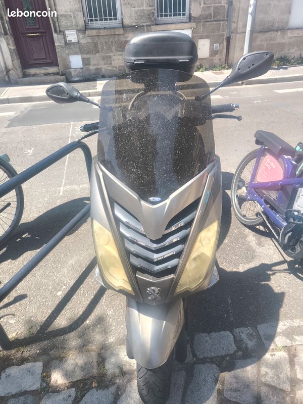 Scooter pour pièces (image 6)