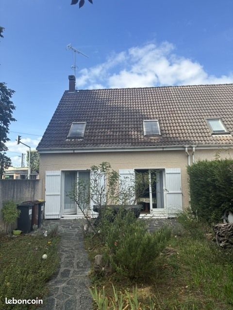 Maison 4 pièces 90 m² · à Saint-Ouen-l'Aumône · 90 m² · 298 000 €