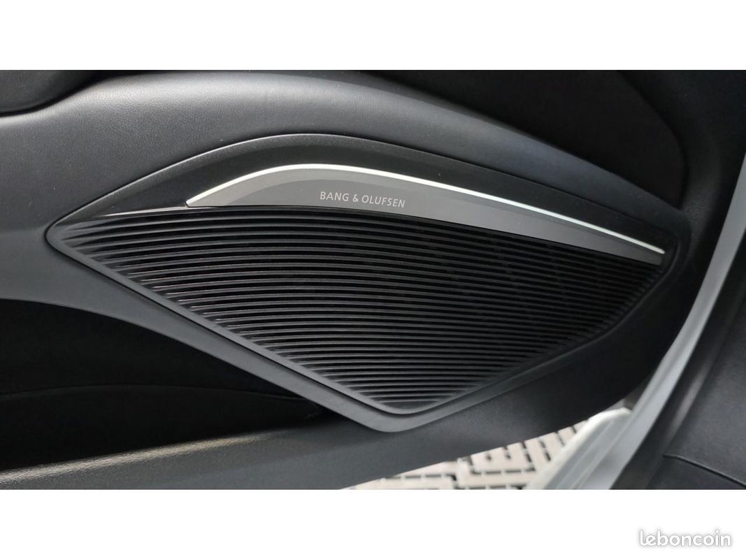 Audi ttrs 2.5 tfsi 400ch quattro s tronic 7 (image 21)