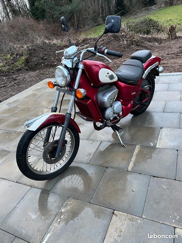 Moto Aprilia Red Rose Custom Aprilia 125 Red Rose Motos