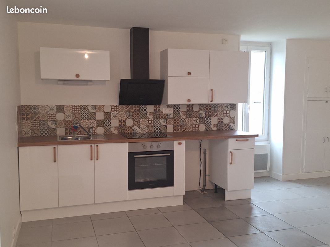 Maison 3 pièces 65 m² · à Vouillé · 65 m² · 730 €/mois