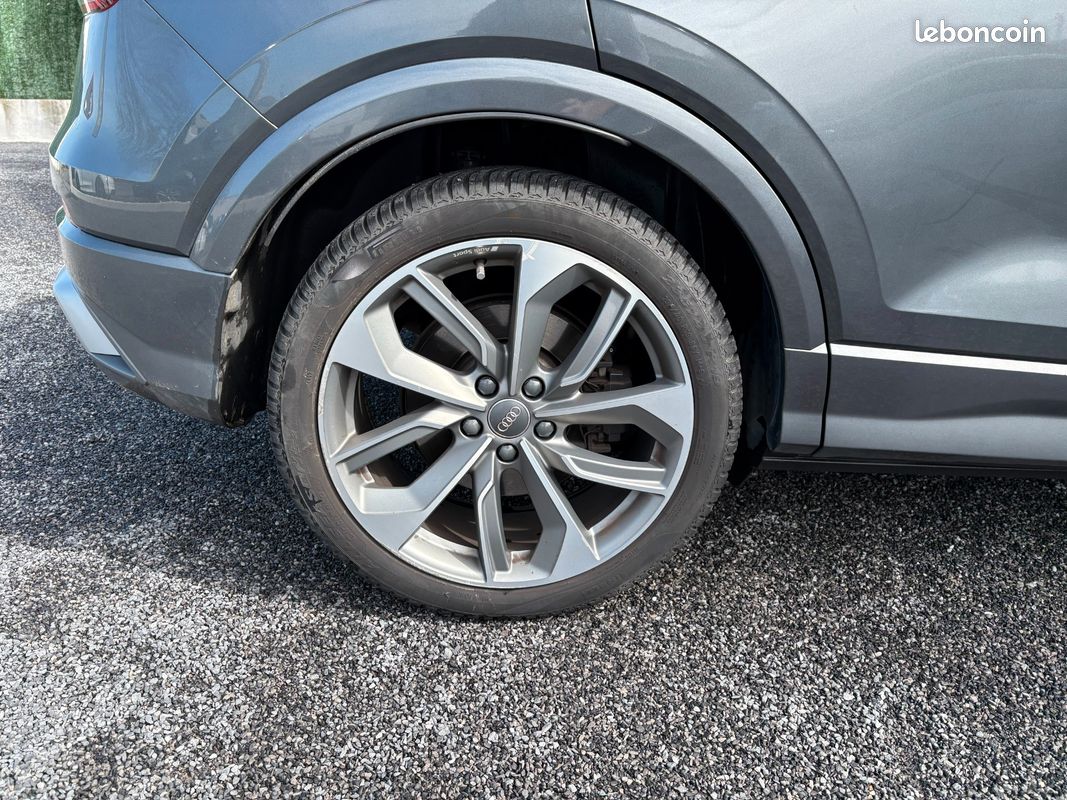 AUDI SQ2 50 TFSI 300CH QUATTRO S TRONIC 7 BVa (image 24)