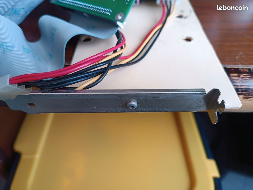 Amiga, Carte pseudo Zorro support disque dur (image 4)