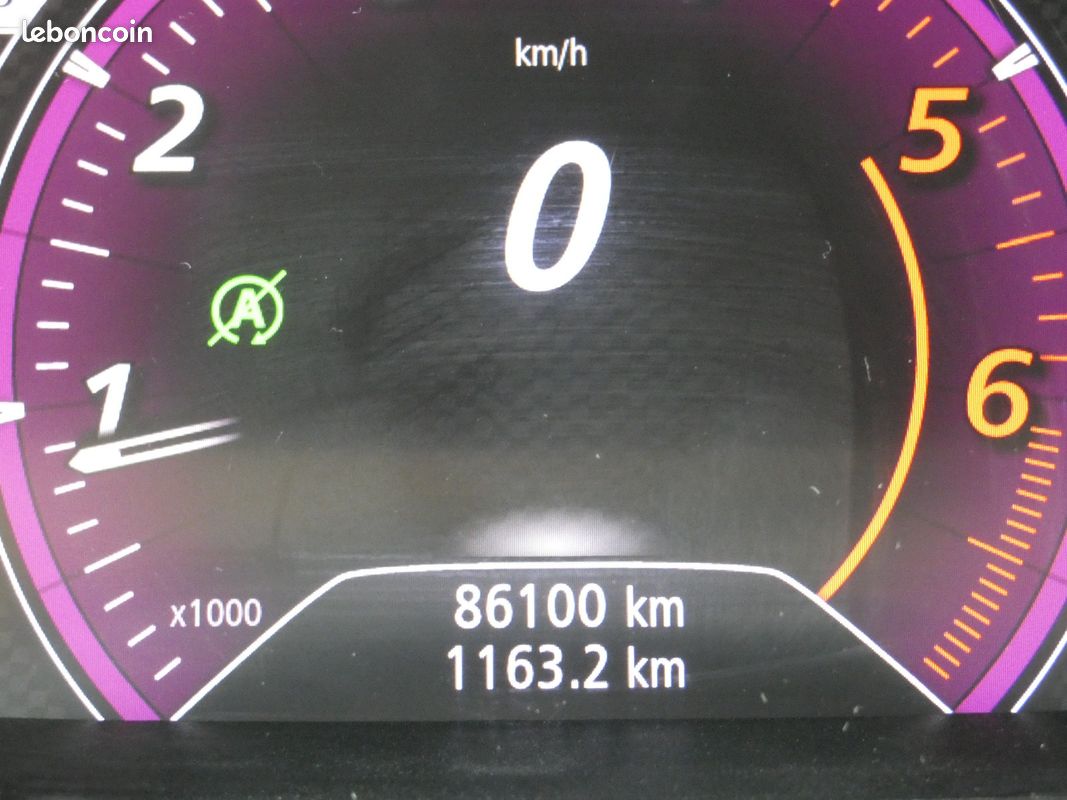RENAULT MEGANE IV ESTATE dCi 165 Energy EDC GT 4 Control ( Historique dispo ) (image 24)