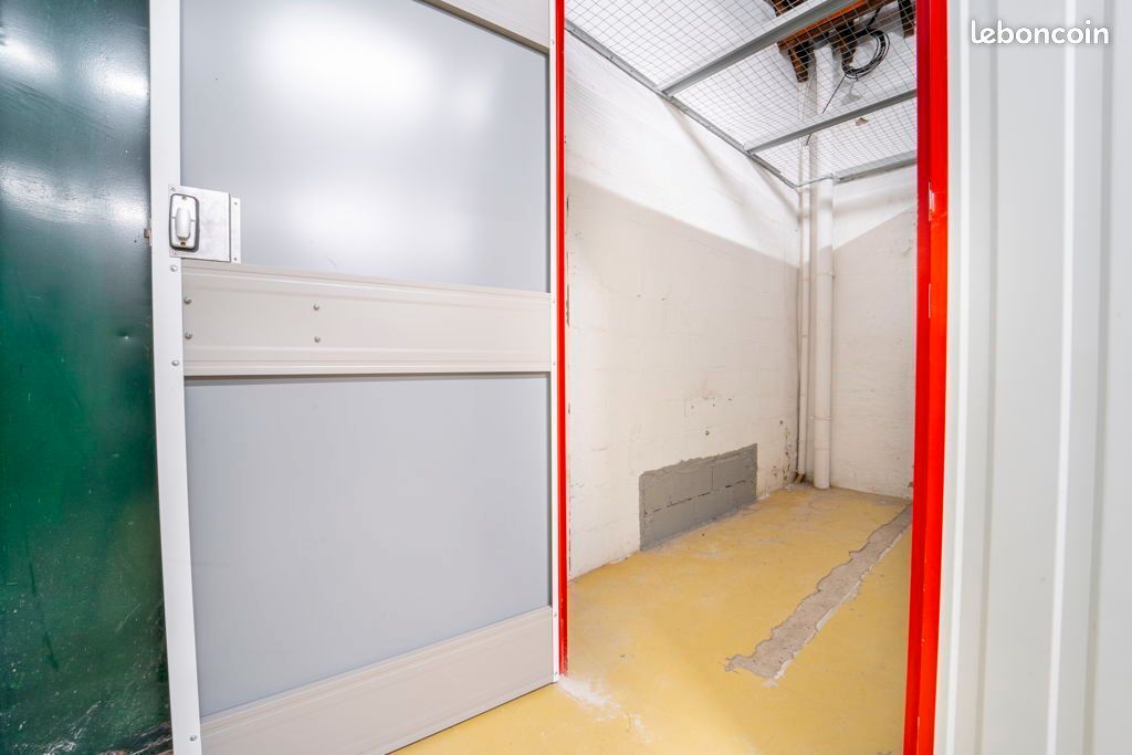 Parking 6 m² · à Paris · 6 m² · 192 €/mois
