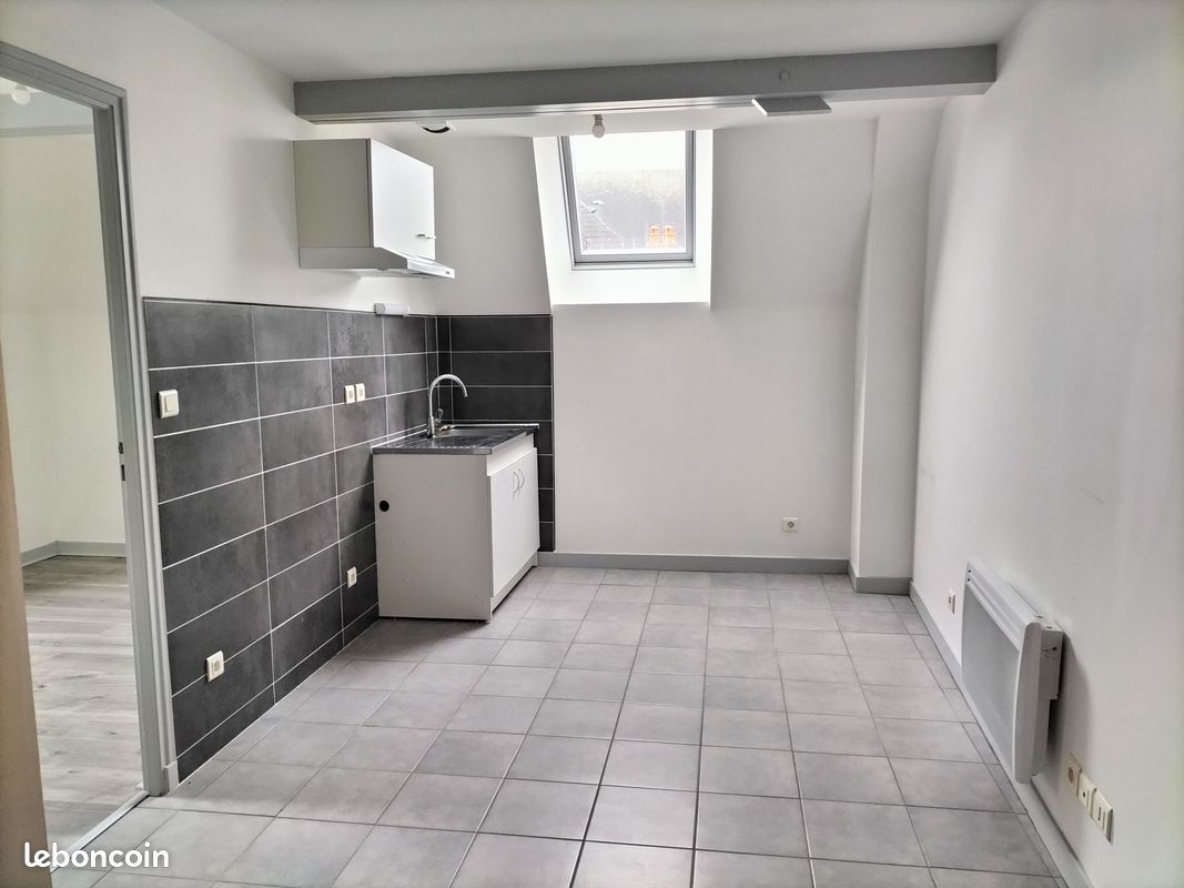 Appartement 2 pièces 24 m² · à Laval · 24 m² · 540 €