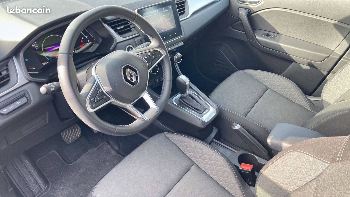 Renault captur e tech full hybrid 145 equilibre (image 30)