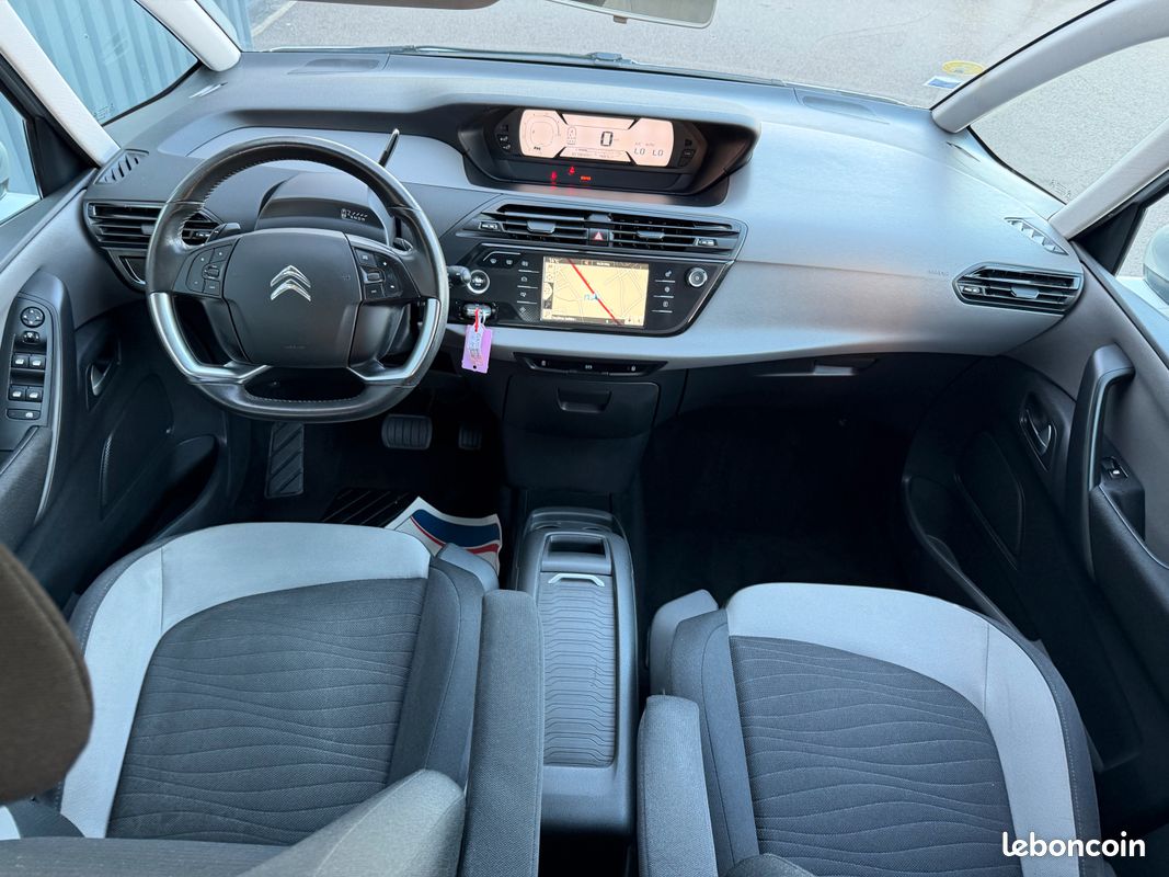 Citroen grand c4 picasso 1.6 bluehdi 120 eat6 business (image 2)