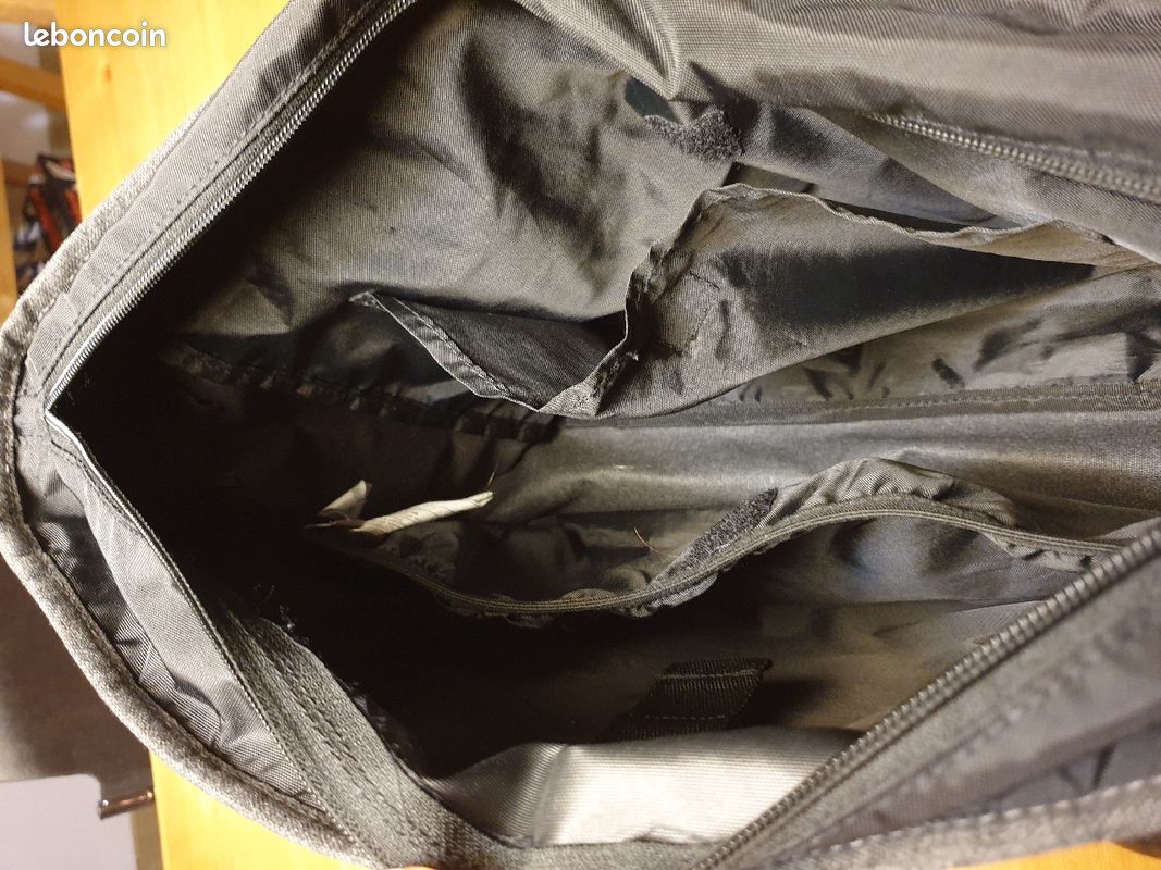 Sac épaule eastpak (image 4)