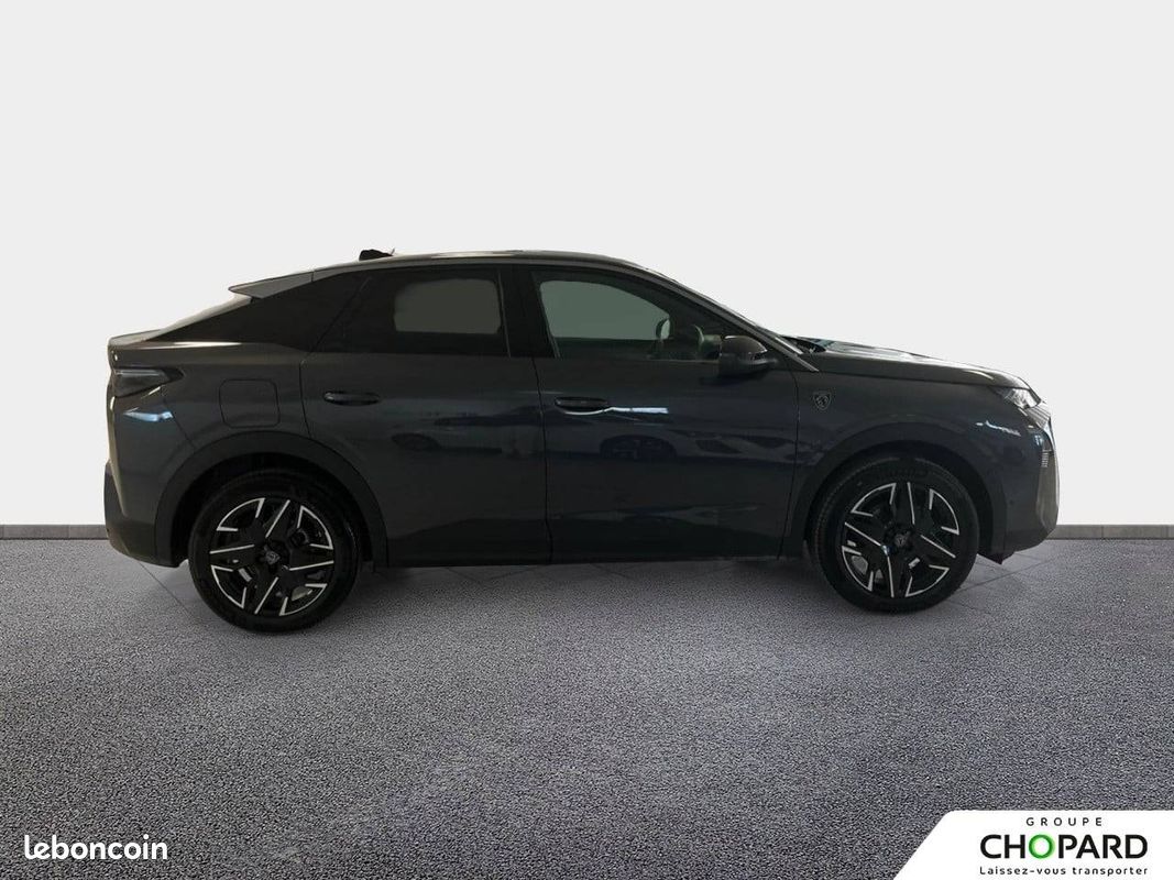PEUGEOT 3008 Hybrid 145 e-DCS6 GT (image 4)