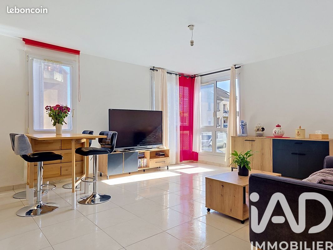 Appartement 3 pièces 60 m² · à Pontault-Combault · 60 m² · 219 000 €