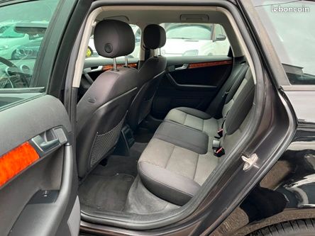 Audi a3 quattro 4x4 2.0 tdi 170cv gps clim possibilité de garantie 12 / 24 / 36 mois (image 5)