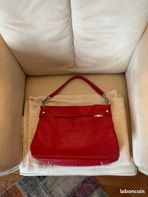 Sac en cuire rouge (image 2)