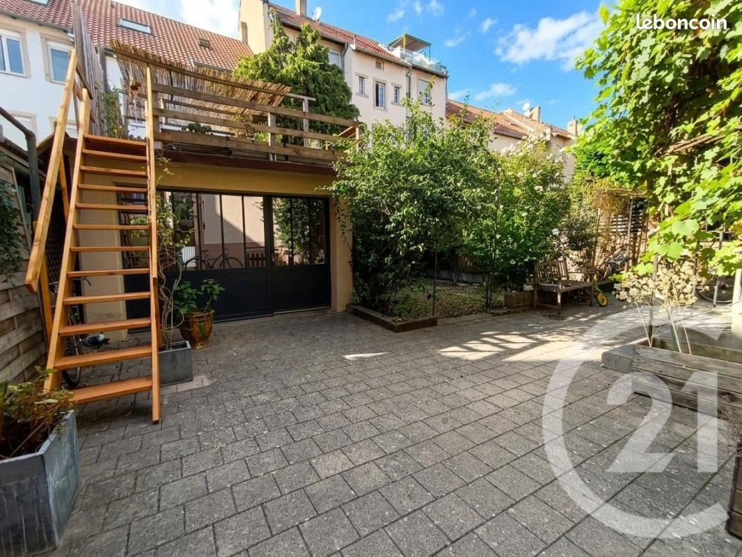 Maison 6 pièces 126 m² · à Strasbourg · 126 m² · 595 000 €