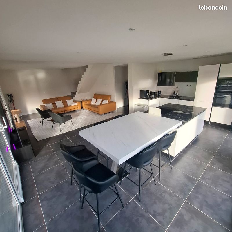 Maison a louer montbeliard - 8 pièce(s) - 170 m2 - Surfyn