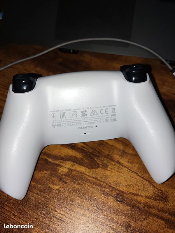 Manette PS5 DualSense Blanche Effet Hall, Excellent état (image 3)