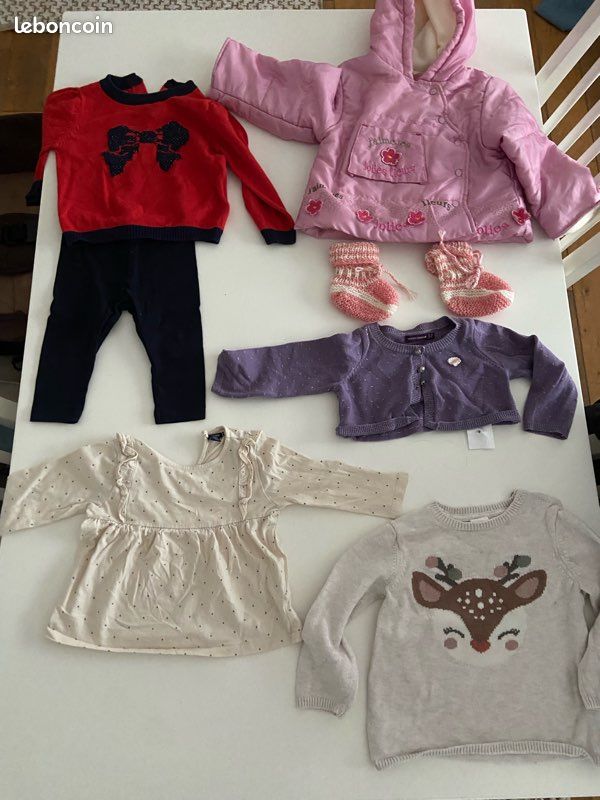 Lot de vêtements 12 mois fille (image 1)