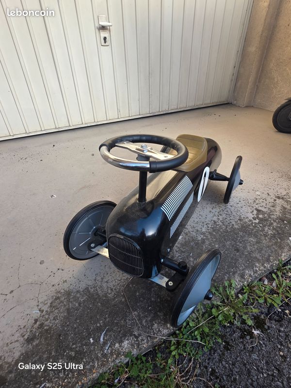 Voiture pousse pousse (image 2)