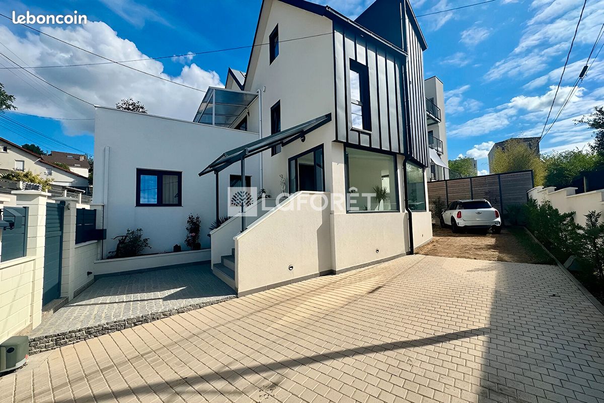 Maison 4 pièces 122 m² · à Argenteuil · 122 m² · 585 000 €
