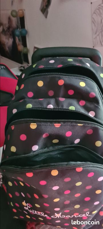 Cartable état neuf (image 2)