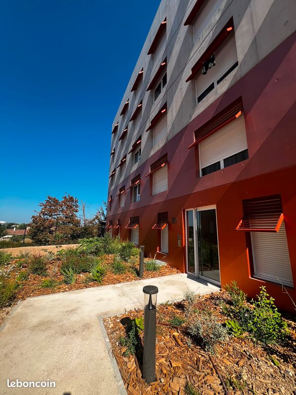 Appartement 2 pièces 30 m² · à Miramas · 30 m² · 632 €