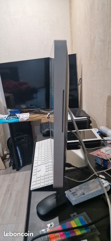 IMac Apple en très bon état et 100% fonctionnel, vendu avec clavier Apple (image 2)