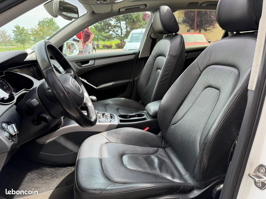 AUDI A4 AVANT 2.0 TDI 136 Ambiente - TOIT OUVRANT - RADAR AR (image 3)