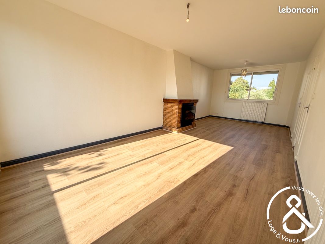 Maison 4 pièces 90 m² · à Castres · 90 m² · 700 €