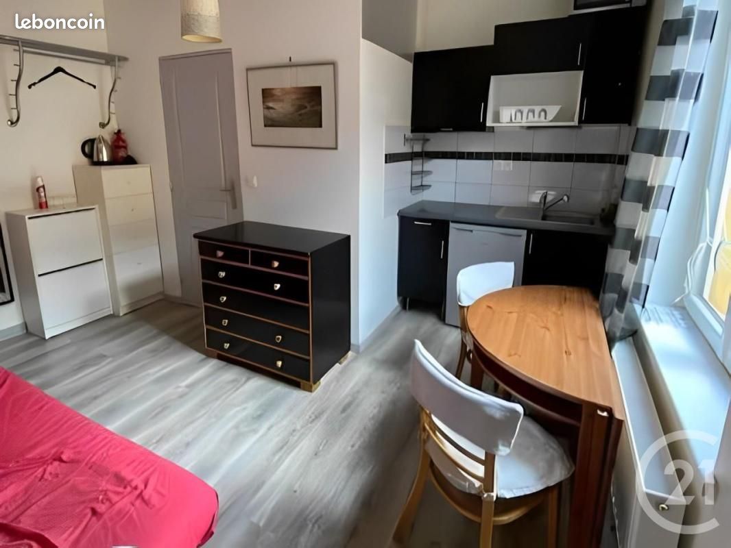 Local commercial 60 m² · à Lille · 60 m² · 169 900 €