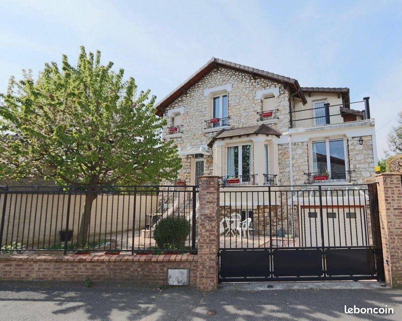 Maison 5 pièces 130 m² · à Ézanville · 130 m² · 375 000 €