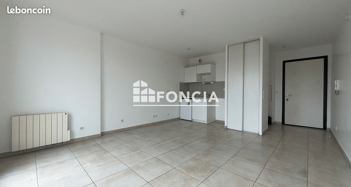 Appartement 1 pièce 28 m² · à Bron · 28 m² · 635 €/mois