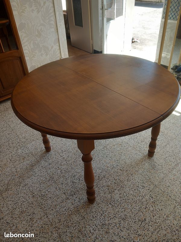 Table ronde (image 1)