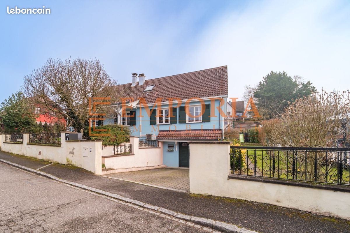 Maison 6 pièces 128 m² · à Altkirch · 128 m² · 329 000 €