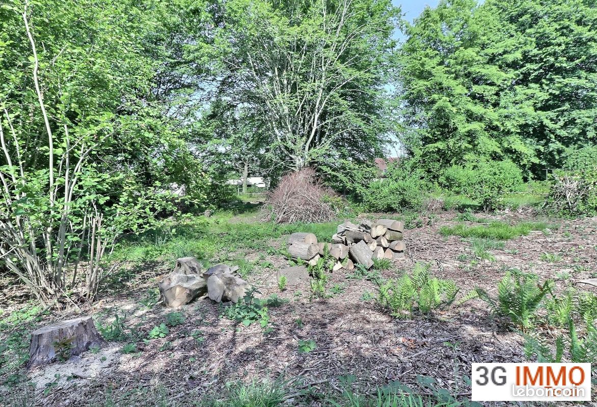 Terrain 854 m² · à Verneuil-en-Halatte · 854 m² · 140 000 €