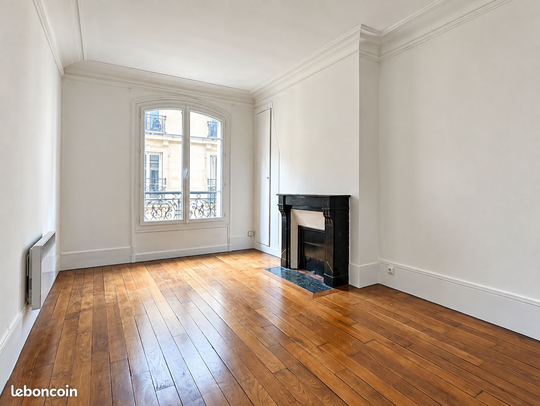 Appartement 2 pièces 26 m² · à Paris · 26 m² · 250 000 €