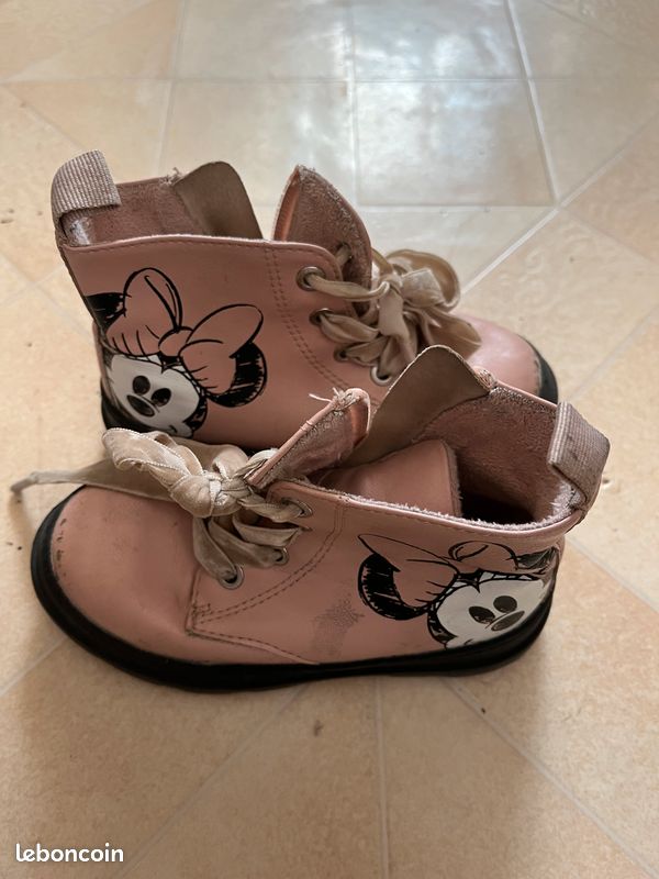 Chaussures fille Minnie Taille 24 (image 2)