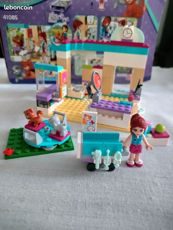 Lego friends (image 3)