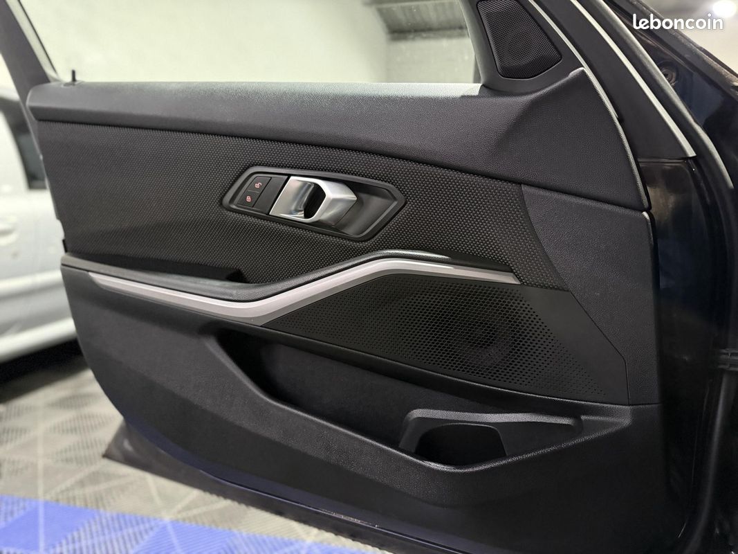 BMW SERIE 3 2.0 318i 155ch Lounge BVA - Garantie 12 MOIS (image 20)