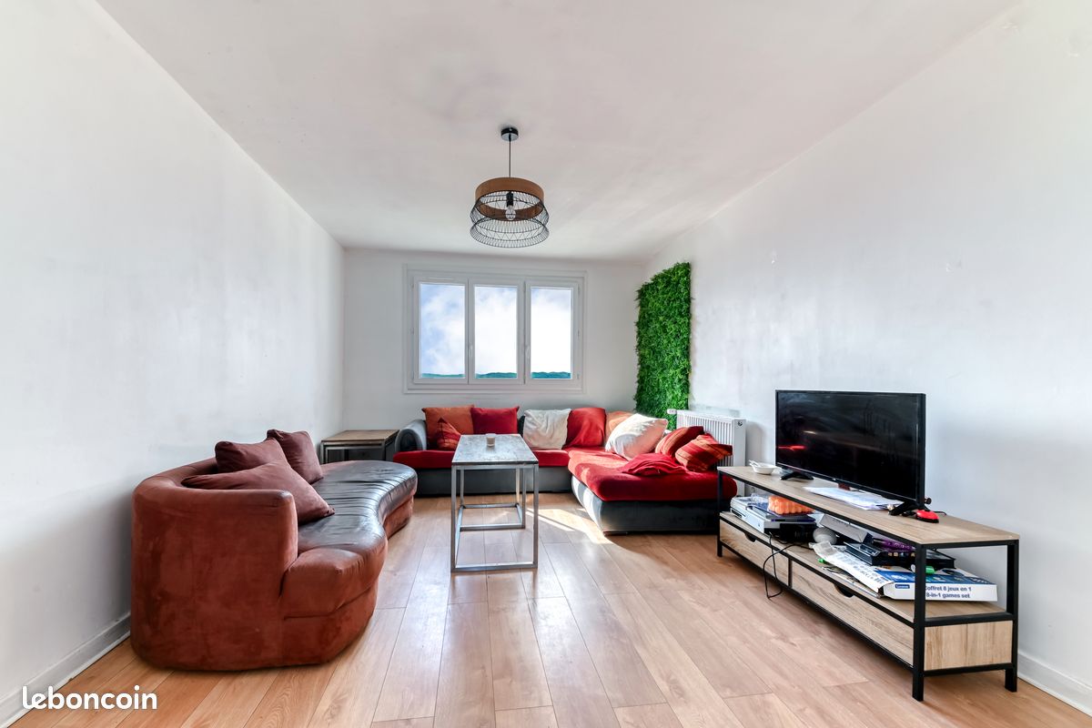 Appartement 4 pièces 74 m² · à Villeurbanne · 74 m² · 139 500 €