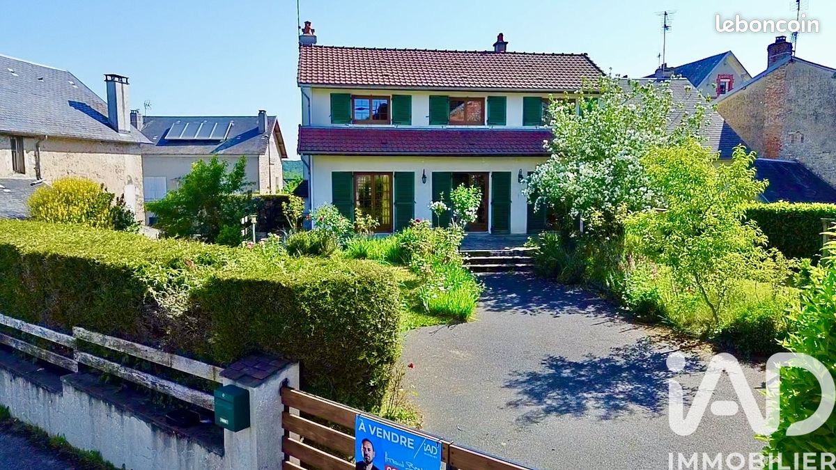 Maison 6 pièces 122 m² · à Fursac · 122 m² · 128 500 €