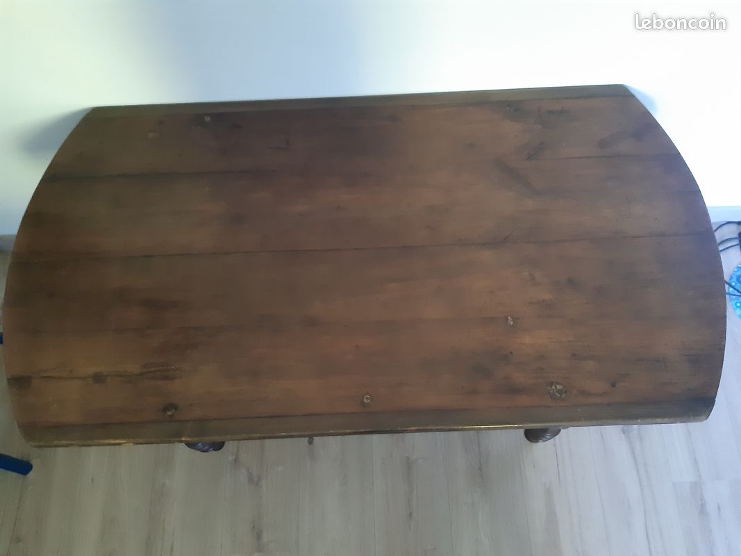 Table en bois massif (image 3)