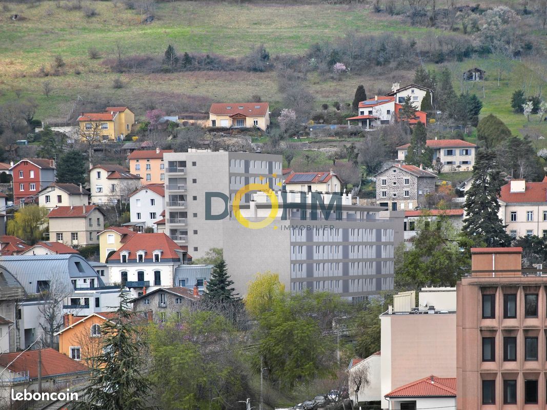 Appartement 4 pièces 104 m² · à Vals-près-le-Puy · 104 m² · 235 000 €
